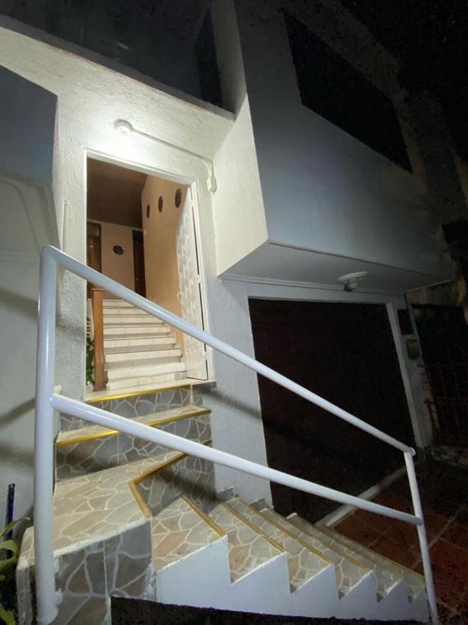Habitaciones Independientes Cerca Al Aeropuerto 1 Cartagena Luaran gambar