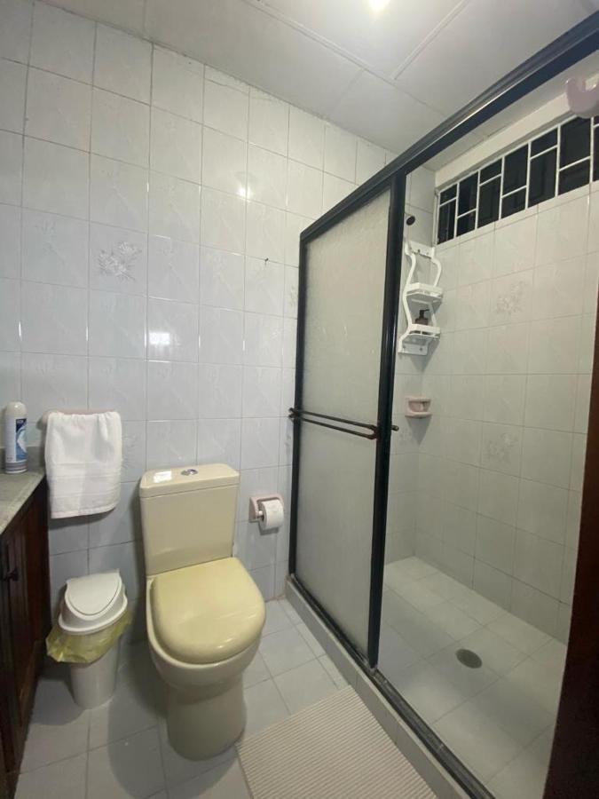 Habitaciones Independientes Cerca Al Aeropuerto 1 Cartagena Luaran gambar
